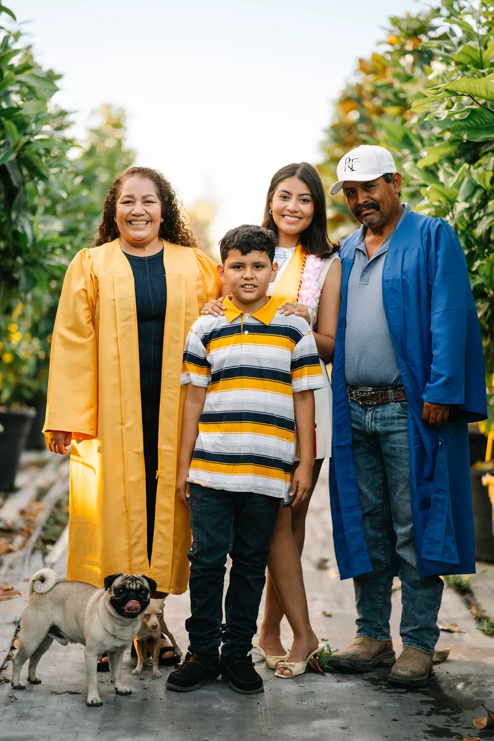 Family-Graduate-HLS-99